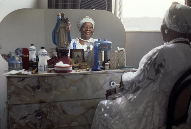 A beleza da mulher negra na fotografia de Walter Firmo